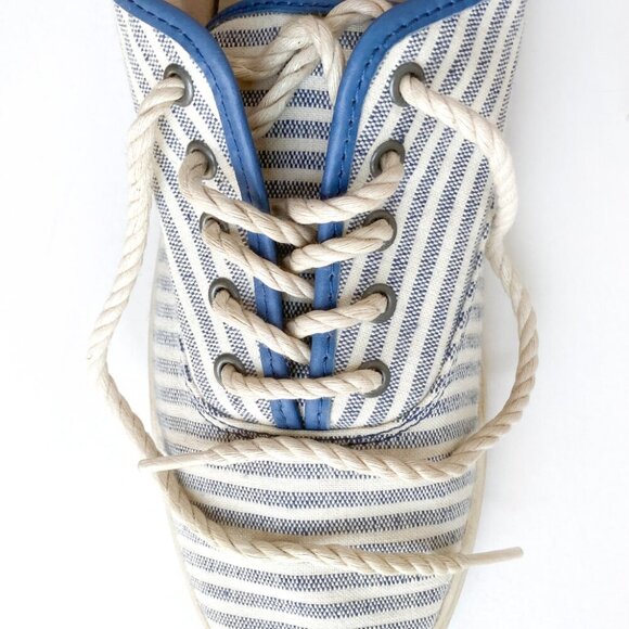 Ugg EYAN Striped Sneaker with Leather Accents - Picture 11 of 14